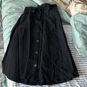 Old Navy Buttoned-Down Waist Skirt